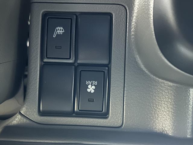 エブリイ ジョインターボ　バックアイカメラディスプレイオーディオ・届出済未使用車・シートヒーター・ミラーヒーター・ＬＥＤライト・プッシュスタート・衝突軽減ブレーキ・誤発進抑制装置・横滑り防止装置・ＡＢＳ・禁煙車・４ＷＤ（32枚目）