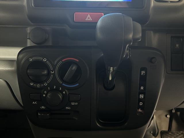 エブリイ ジョインターボ　バックアイカメラディスプレイオーディオ・届出済未使用車・シートヒーター・ミラーヒーター・ＬＥＤライト・プッシュスタート・衝突軽減ブレーキ・誤発進抑制装置・横滑り防止装置・ＡＢＳ・禁煙車・４ＷＤ（39枚目）