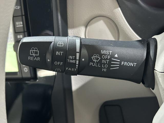 デイズ Ｓ　フルセグＴＶナビ・Ｂｌｕｅｔｏｏｔｈ・ドライブレコーダー・シートヒーター・ミラーヒーター・アイドリングストップ・キーレス・衝突軽減ブレーキ・誤発進抑制装置・横滑り防止装置・禁煙車・４ＷＤ（20枚目）