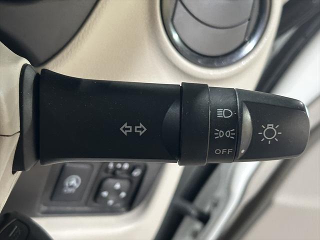 デイズ Ｓ　フルセグＴＶナビ・Ｂｌｕｅｔｏｏｔｈ・ドライブレコーダー・シートヒーター・ミラーヒーター・アイドリングストップ・キーレス・衝突軽減ブレーキ・誤発進抑制装置・横滑り防止装置・禁煙車・４ＷＤ（21枚目）