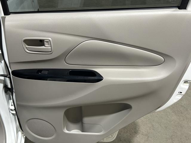 デイズ Ｓ　フルセグＴＶナビ・Ｂｌｕｅｔｏｏｔｈ・ドライブレコーダー・シートヒーター・ミラーヒーター・アイドリングストップ・キーレス・衝突軽減ブレーキ・誤発進抑制装置・横滑り防止装置・禁煙車・４ＷＤ（23枚目）