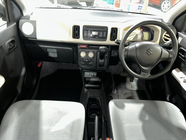 アルト L CD再生・シートヒーター・キーレス・横滑り防止装置・ABS・Wエアバック・エアコン・パワステ・パワーウィンドウ・4WD(11枚目)