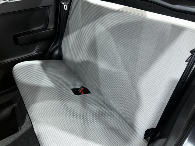 アルト L CD再生・シートヒーター・キーレス・横滑り防止装置・ABS・Wエアバック・エアコン・パワステ・パワーウィンドウ・4WD(13枚目)