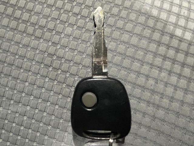 アルト L CD再生・シートヒーター・キーレス・横滑り防止装置・ABS・Wエアバック・エアコン・パワステ・パワーウィンドウ・4WD(26枚目)