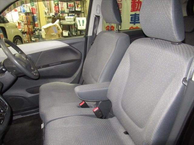 ワゴンR FX シートヒーター・ミラーヒーター・社外アルミホイール・CD再生・アイドリングストップ・キーレス・ABS・Wエアバック・エアコン・パワステ・パワーウィンドウ・禁煙車・4WD(10枚目)