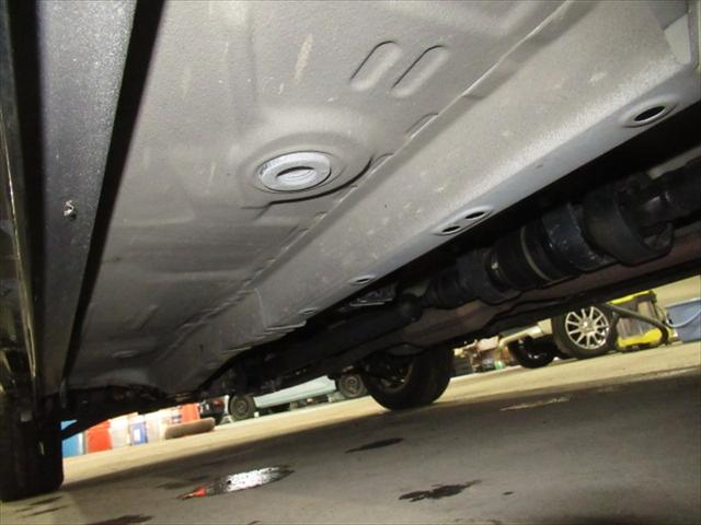 ワゴンR FX シートヒーター・ミラーヒーター・社外アルミホイール・CD再生・アイドリングストップ・キーレス・ABS・Wエアバック・エアコン・パワステ・パワーウィンドウ・禁煙車・4WD(28枚目)