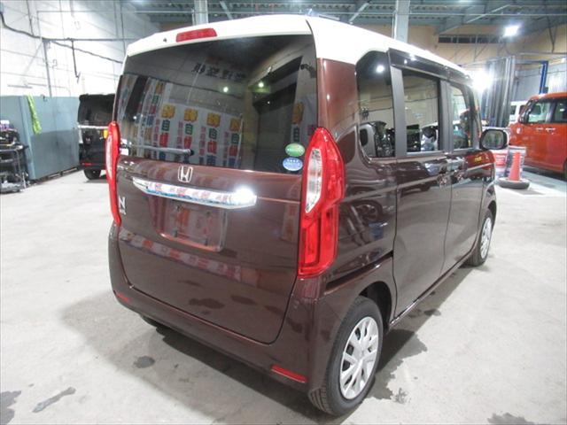 N-BOX G・Lホンダセンシング ドライブレコーダー・エンジンスターター・ETC・シートミラーヒーター・アイドリングストップ・LEDライト・片側パワースライドドア・衝突軽減ブレーキ・誤発進抑制装置・横滑り防止装置・禁煙車・4WD(3枚目)