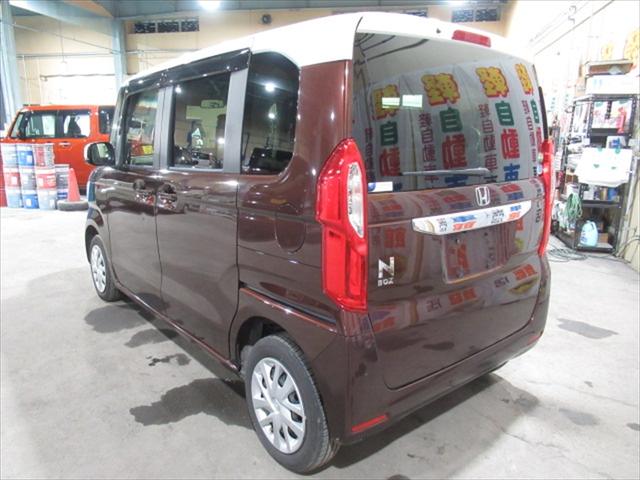 N-BOX G・Lホンダセンシング ドライブレコーダー・エンジンスターター・ETC・シートミラーヒーター・アイドリングストップ・LEDライト・片側パワースライドドア・衝突軽減ブレーキ・誤発進抑制装置・横滑り防止装置・禁煙車・4WD(4枚目)