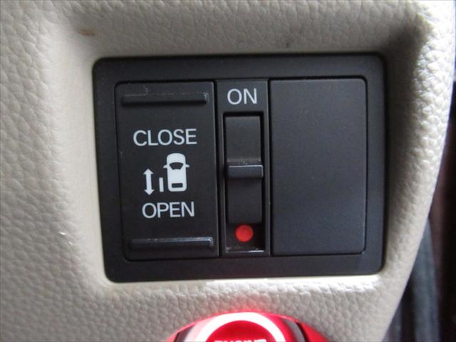 N-BOX G・Lホンダセンシング ドライブレコーダー・エンジンスターター・ETC・シートミラーヒーター・アイドリングストップ・LEDライト・片側パワースライドドア・衝突軽減ブレーキ・誤発進抑制装置・横滑り防止装置・禁煙車・4WD(21枚目)