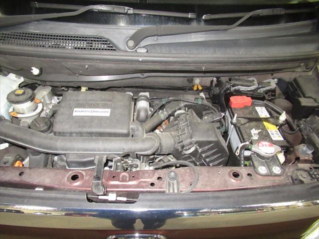 N-BOX G・Lホンダセンシング ドライブレコーダー・エンジンスターター・ETC・シートミラーヒーター・アイドリングストップ・LEDライト・片側パワースライドドア・衝突軽減ブレーキ・誤発進抑制装置・横滑り防止装置・禁煙車・4WD(30枚目)