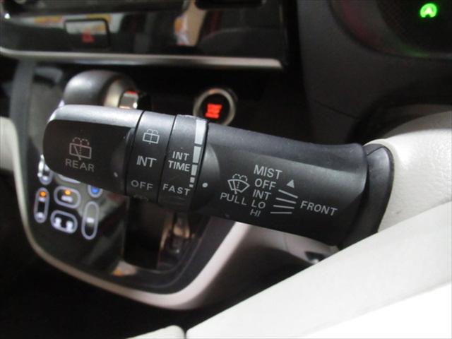 デイズルークス Ｘ　エマージェンシーブレーキ・片側パワスラドア・全周囲カメラ・バックカメラ・社外アルミホイール・誤発進抑制装置・横滑り防止装置・禁煙車・サイドエアバック・ＡＢＳ・シートミラーヒーター・４ＷＤ（24枚目）