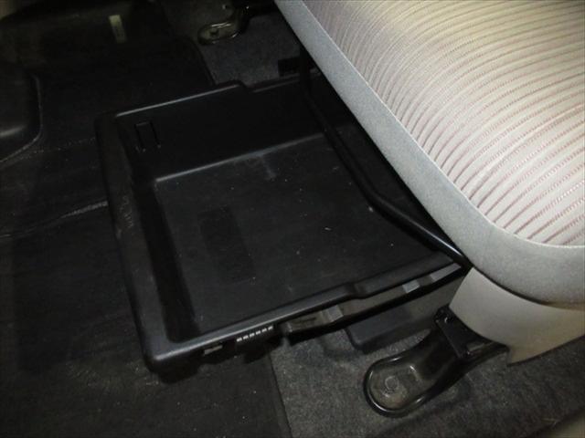 デイズルークス Ｘ　エマージェンシーブレーキ・片側パワスラドア・全周囲カメラ・バックカメラ・社外アルミホイール・誤発進抑制装置・横滑り防止装置・禁煙車・サイドエアバック・ＡＢＳ・シートミラーヒーター・４ＷＤ（32枚目）