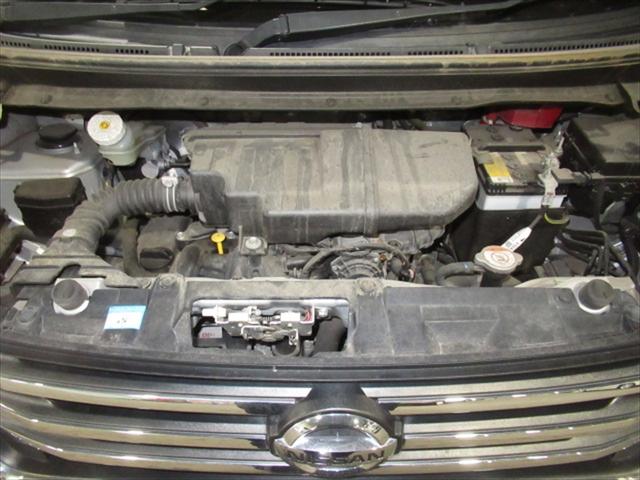 デイズルークス Ｓ　ディスプレイオーディオ・ドラレコ・バックカメラ・衝突軽減ブレーキ・誤発進抑制装置・横滑り防止装置・シートミラーヒーター・ＥＴＣ・社外アルミホイール・サイドエアバック・禁煙車・両側スライドドア・４ＷＤ（32枚目）