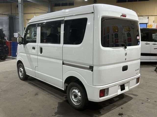 エブリイ ＰＣ　セーフティーサポート装着車・フルセグＴＶナビ・Ｂｌｕｅｔｏｏｔｈ・ＤＶＤ再生・キーレス・ミラーヒーター・衝突軽減ブレーキ・誤発進抑制装置・横滑り防止装置・ＡＢＳ・Ｗエアバック・禁煙車・４ＷＤ（6枚目）