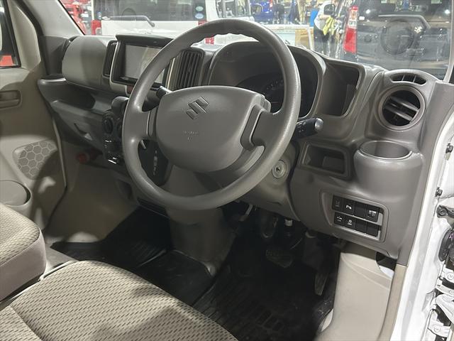 エブリイ ＰＣ　セーフティーサポート装着車・フルセグＴＶナビ・Ｂｌｕｅｔｏｏｔｈ・ＤＶＤ再生・キーレス・ミラーヒーター・衝突軽減ブレーキ・誤発進抑制装置・横滑り防止装置・ＡＢＳ・Ｗエアバック・禁煙車・４ＷＤ（23枚目）