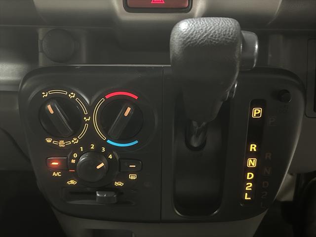 エブリイ ＰＣ　セーフティーサポート装着車・フルセグＴＶナビ・Ｂｌｕｅｔｏｏｔｈ・ＤＶＤ再生・キーレス・ミラーヒーター・衝突軽減ブレーキ・誤発進抑制装置・横滑り防止装置・ＡＢＳ・Ｗエアバック・禁煙車・４ＷＤ（31枚目）