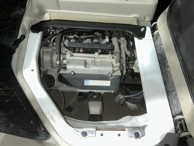 エブリイ ＰＣ　セーフティーサポート装着車・フルセグＴＶナビ・Ｂｌｕｅｔｏｏｔｈ・ＤＶＤ再生・キーレス・ミラーヒーター・衝突軽減ブレーキ・誤発進抑制装置・横滑り防止装置・ＡＢＳ・Ｗエアバック・禁煙車・４ＷＤ（40枚目）