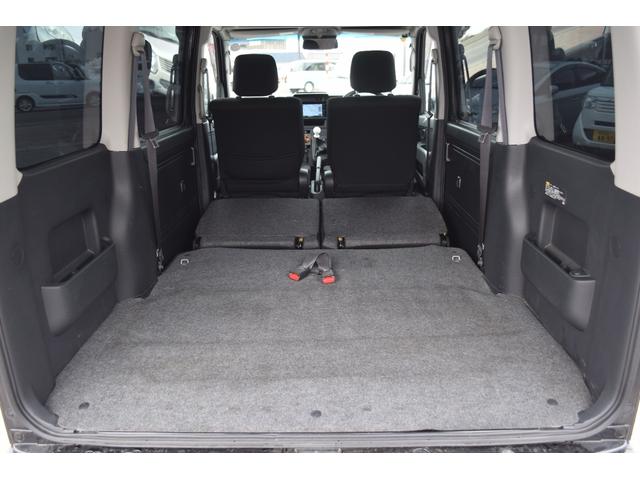 サンバーバン ＶＣターボスマートアシスト　ブレーキサポート　ＬＥＤヘッドライト　フルセグＴＶ　車線逸脱警報　バックカメラ　キーレス　アイドリングストップ　両側スライドドア　ドライブレコーダー　パートタイム４ＷＤ　横滑り防止機能　ＤＶＤ再生可能（27枚目）