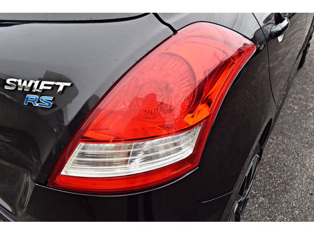 スイフト RS-DJE ナビTV 前席シートヒーター クルーズコントロール ETC スマートキー 4WD バックカメラ 横滑り防止装置 ワンオーナー ABS 盗難防止システム アルミホイール(17枚目)