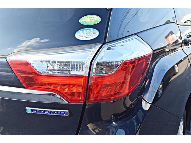 シャトル ハイブリッドＺ　サイドエアバッグ　スマキー　メモリーナビ　キーレスエントリー　ドラレコ　ＬＥＤライト　エアコン　エアバッグ　シートヒーター　アイドリングストップ　アルミホイール　横滑り防止装置　ルーフレール　ナビ（15枚目）