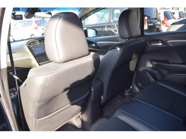 シャトル ハイブリッドＺ　サイドエアバッグ　スマキー　メモリーナビ　キーレスエントリー　ドラレコ　ＬＥＤライト　エアコン　エアバッグ　シートヒーター　アイドリングストップ　アルミホイール　横滑り防止装置　ルーフレール　ナビ（25枚目）