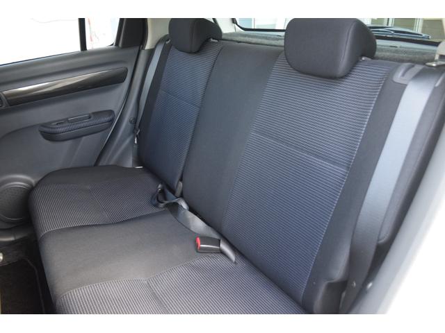 スイフト １．３ＸＧ　パワステ　盗難防止装置　運転席エアバッグ　４ＷＤ　スマートキー　ＡＢＳ　パワーウィンドウ　エアコン付き　キーレスキー　前席シートヒーター　Ｗエアバック（25枚目）
