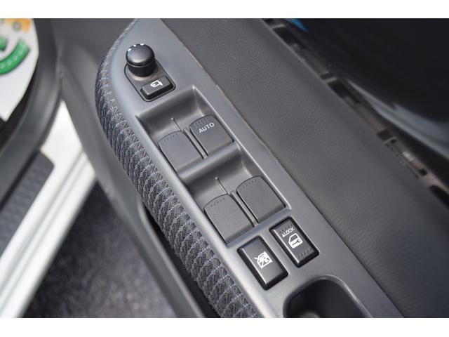 スイフト １．３ＸＧ　パワステ　盗難防止装置　運転席エアバッグ　４ＷＤ　スマートキー　ＡＢＳ　パワーウィンドウ　エアコン付き　キーレスキー　前席シートヒーター　Ｗエアバック（34枚目）
