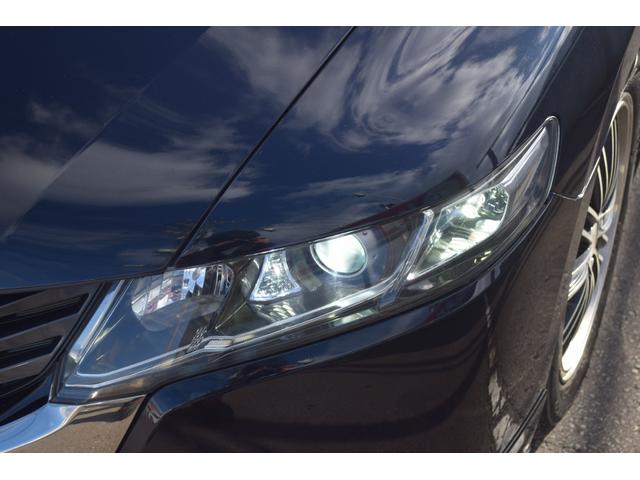 オデッセイ アブソルート　オートクルーズ　アルミ付　地デジＴＶ　キーレスエントリー　ナビＴＶ　三列シート　ＤＶＤ再生　エアコン　パワーウィンドウ　４ＷＤ　ＨＤＤナビ　ＡＢＳ　盗難防止システム　エアバッグ　パワーステアリング（11枚目）