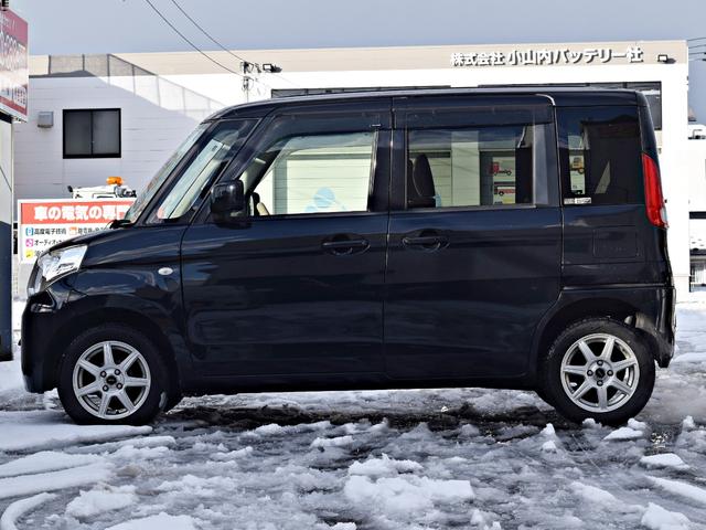 スペーシア Ｘ　両側スライド片側電動　フルタイム４ＷＤ　イモビライザー　助手席エアバッグ　ＰＷ　運転席エアバック　ベンチＳ　ＡＵＴＯエアコン　パワーステアリング　ＡＢＳ　アイドリンクストップ　キーレスエントリ－（11枚目）