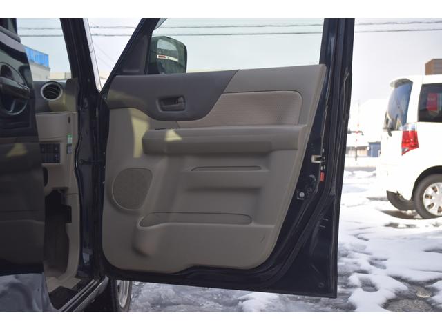 スペーシア Ｘ　両側スライド片側電動　フルタイム４ＷＤ　イモビライザー　助手席エアバッグ　ＰＷ　運転席エアバック　ベンチＳ　ＡＵＴＯエアコン　パワーステアリング　ＡＢＳ　アイドリンクストップ　キーレスエントリ－（40枚目）