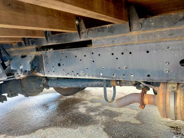 デュトロ ベースグレード　ワイドロング仕様で荷台内寸４３７×２０９ｃｍ（26枚目）