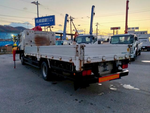 コンドル クレーン付き平ボデー 4段ブームクレーン付き平ボデーラジコン仕様ベッド付きキャビン(4枚目)