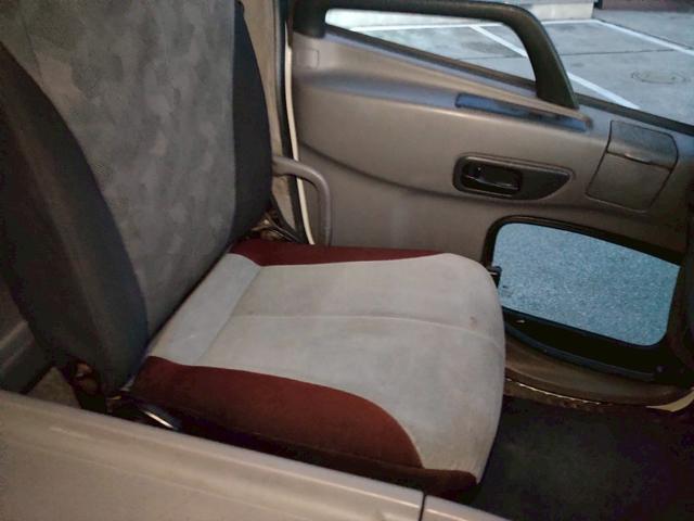 コンドル クレーン付き平ボデー 4段ブームクレーン付き平ボデーラジコン仕様ベッド付きキャビン(52枚目)