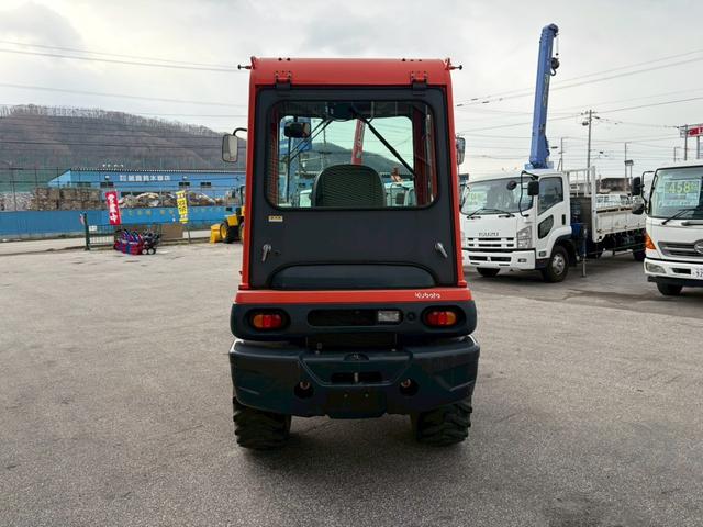 日本 ホイールローダーミニショベル小型特殊自動車(4枚目)