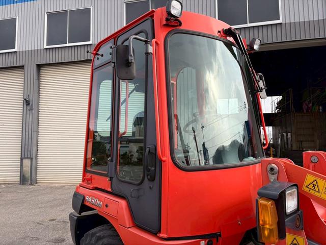 日本 ホイールローダーミニショベル小型特殊自動車(10枚目)