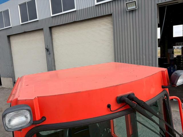 日本 ホイールローダーミニショベル小型特殊自動車(17枚目)