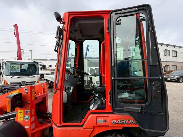 日本 ホイールローダーミニショベル小型特殊自動車(39枚目)