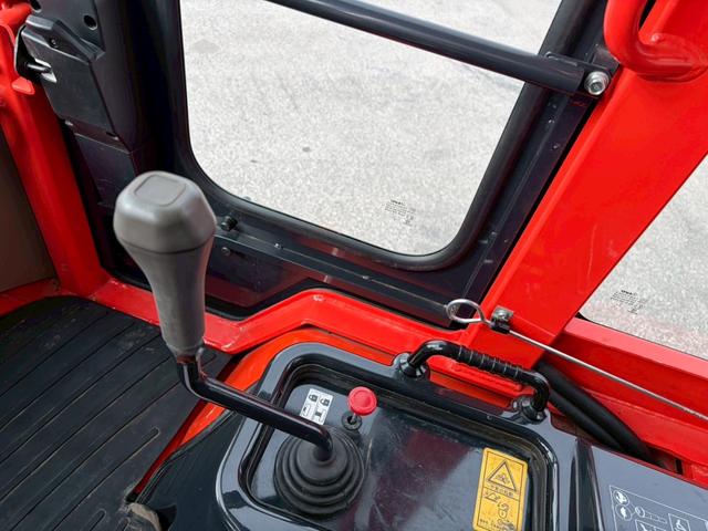 日本 ホイールローダーミニショベル小型特殊自動車(47枚目)