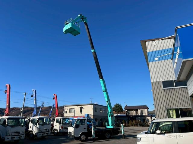 エルフトラック 高所作業車 15.7m屈伸式ブーム高所作業車(10枚目)