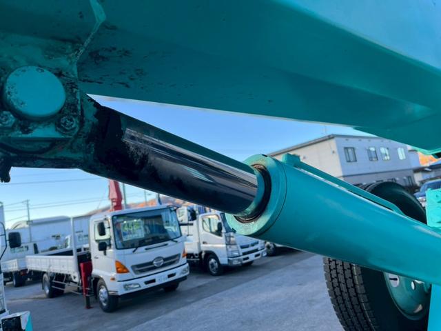 エルフトラック 高所作業車 15.7m屈伸式ブーム高所作業車(16枚目)