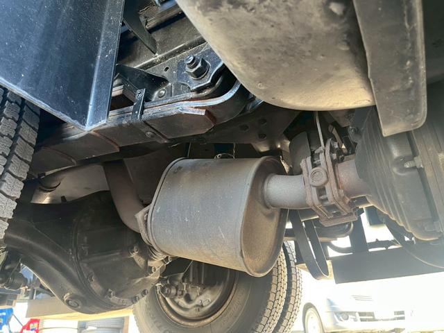 エルフトラック 高所作業車 15.7m屈伸式ブーム高所作業車(25枚目)