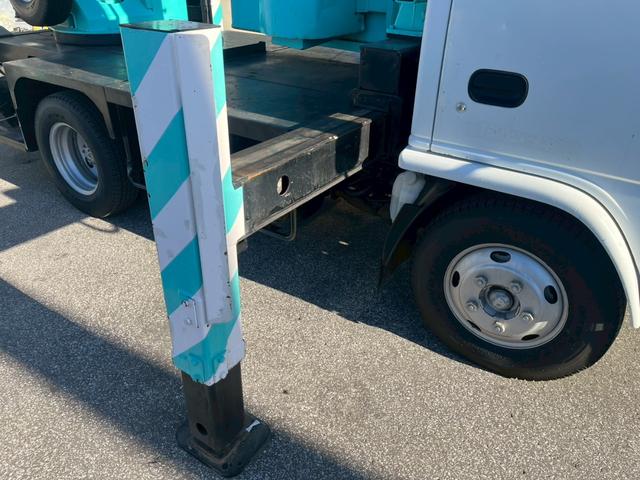 エルフトラック 高所作業車 15.7m屈伸式ブーム高所作業車(42枚目)