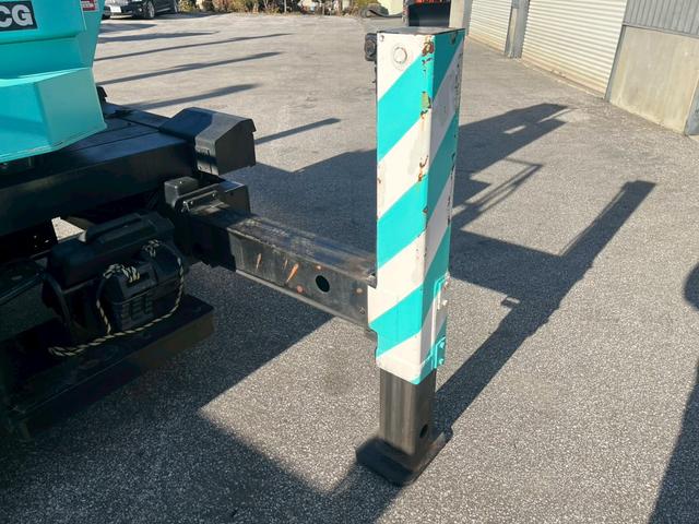 エルフトラック 高所作業車 15.7m屈伸式ブーム高所作業車(45枚目)