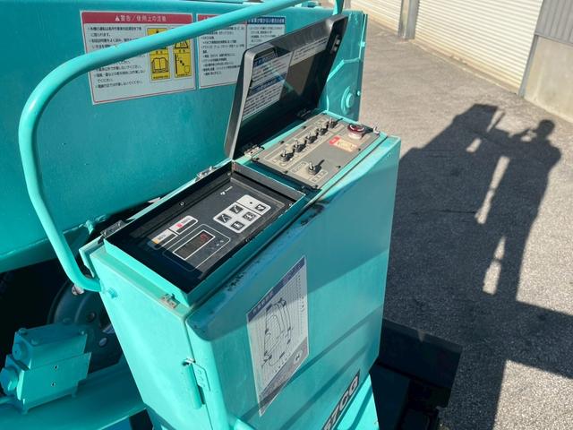 エルフトラック 高所作業車 15.7m屈伸式ブーム高所作業車(49枚目)