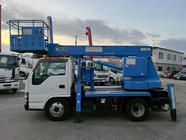 エルフトラック 高所作業車 高所作業車スチールバケット(2枚目)