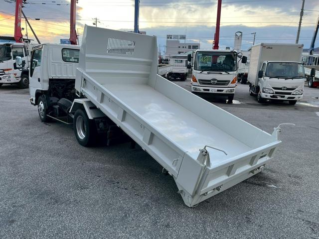 エルフトラック ローダーダンプ ローダーダンプ三方開き積載3トン4WD(6枚目)