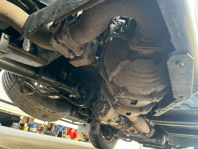 エルフトラック ローダーダンプ ローダーダンプ三方開き積載3トン4WD(26枚目)