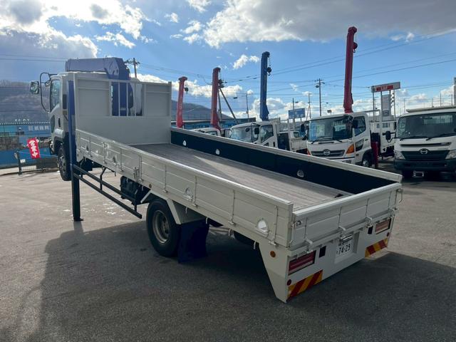 フォワード クレーン付き平ボデー 4段ラジコン仕様ロングジャッキセルフクレーン(5枚目)