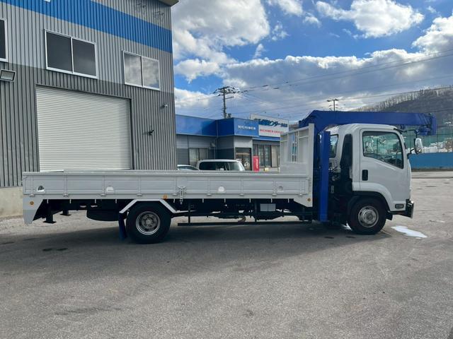 フォワード クレーン付き平ボデー 4段ラジコン仕様ロングジャッキセルフクレーン(10枚目)