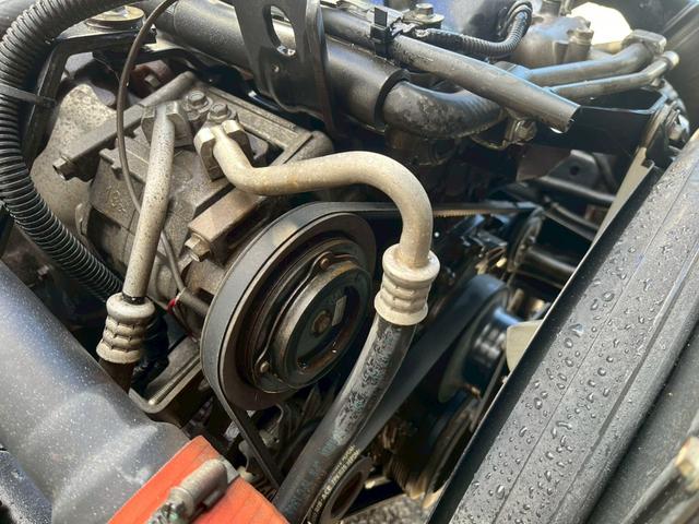 フォワード クレーン付き平ボデー 4段ラジコン仕様ロングジャッキセルフクレーン(41枚目)